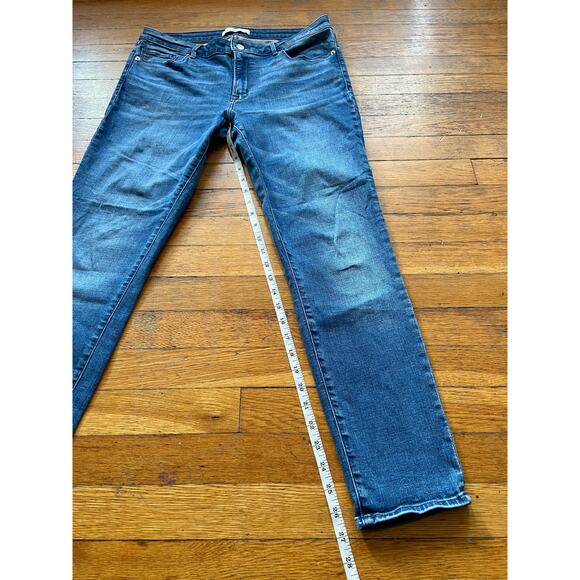 ABERCROMBIE & FITCH 'The Super Skinny Mid Rise' Distressed Jeans sz 12w/31 - Picture 10 of 12